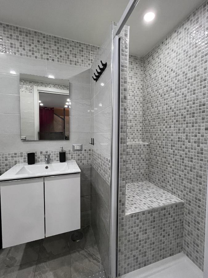 Lad 75 Apartment Наполи Екстериор снимка