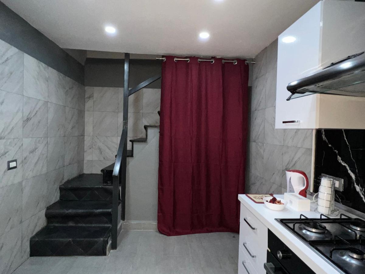 Lad 75 Apartment Наполи Екстериор снимка